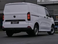 Neu VW Transporter 110 PS (80 kW) 2025 Weiß (clear white) Van