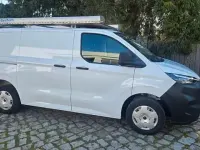 Usado Ford Transit Custom 136 HP (100 kW) 2024 Branco Sedan