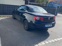 Second-hand VW Eos 116 CP (85 kW) 2008 Negru Cabrio
