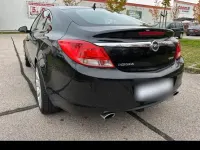 Gebraucht Opel Insignia 160 PS (117 kW) 2012 Schwarz Limousine