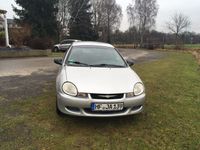 Second-hand Chrysler Neon 181 CP (133 kW) 2000 Argintiu Berlinǎ