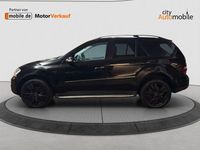 Gebraucht Mercedes ML320 224 PS (164 kW) 2006 Obsidianschwarz  metalliclack (metallic) SUV