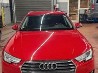 Gebraucht Audi A4 Sport 173 PS (127 kW) 2016 Rot Kombi