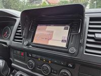 Gebraucht VW Multivan Highline 150 PS (110 kW) 2018 Weiß Van / Kleinbus