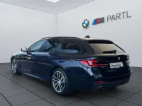 Gebraucht BMW 530 Performance 286 PS (210 kW) 2022 Schwarz Kombi
