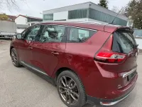 Gebraucht Renault Scenic E-Tech Intens 132 PS (97 kW) 2017 Rot Van / Kleinbus