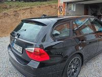 Gebraucht BMW 330 231 PS (169 kW) 2007 Schwarz Kombi