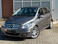 Gebraucht Mercedes B160 95 PS (69 kW) 2011 Grau Van / Kleinbus