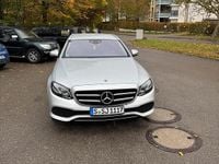 Gebraucht Mercedes E220 194 PS (142 kW) 2019 Silber Kombi