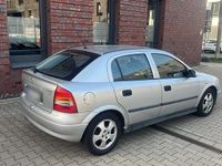 Gebraucht Opel Astra Edition 101 PS (74 kW) 2001 Silber Kleinwagen