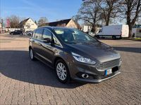Gebraucht Ford S-MAX S 179 PS (131 kW) 2018 Grau Van / Kleinbus