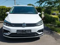 Gebraucht VW Touran Highline 150 PS (110 kW) 2017 Weiß Van / Kleinbus