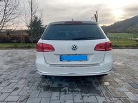 Gebraucht VW Passat Comfortline 140 PS (102 kW) 2014 Weiß Kombi