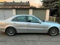 Gebraucht Mercedes E240 Avantgarde 177 PS (130 kW) 2004 Silber Limousine