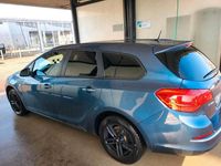 Gebraucht Opel Astra 110 PS (80 kW) 2016 Blau Kombi