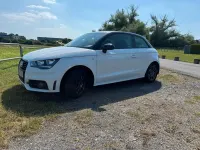 Gebraucht Audi A1 Sportback Attraction 122 PS (89 kW) 2013 Weiß Kleinwagen