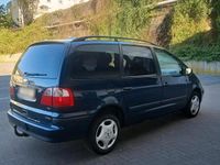 Second-hand Ford Galaxy 131 CP (96 kW) 2002 Albastru Monovolum