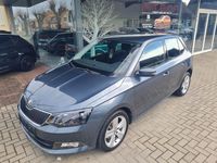 Gebraucht Skoda Fabia Style 90 PS (66 kW) 2015 Grau Limousine