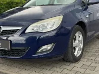 Gebraucht Opel Astra Selection 87 PS (63 kW) 2011 Blau Limousine