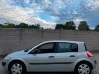 Gebraucht Renault Mégane II 135 PS (99 kW) 2004 Silber Kleinwagen