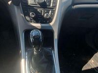 Gebraucht Opel Astra Design Edition 140 PS (102 kW) 2011 Weiß Limousine