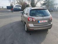 Gebraucht VW Golf Plus Cross Team 160 PS (117 kW) 2010 Braun Van / Kleinbus