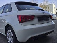 Gebraucht Audi A1 Attraction 122 PS (89 kW) 2013 Weiß Kleinwagen