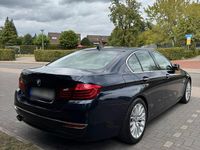 Gebraucht BMW 520 184 PS (135 kW) 2014 Blau Limousine