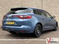 Gebraucht Renault Mégane Zen 131 PS (96 kW) 2017 Blau Kombi