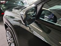 Neu Jeep Compass Summit 131 PS (96 kW) 2025 Gruen SUV