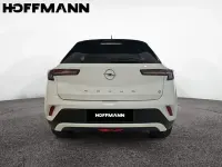 Gebraucht Opel Mokka-e Elegance 100 kW (136 PS) 2023 Arktis weiß SUV