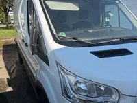 Second-hand Ford Transit 131 CP (96 kW) 2024 Alb Monovolum