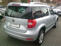 Second-hand Skoda Yeti 105 CP (77 kW) 2014 Argintiu SUV
