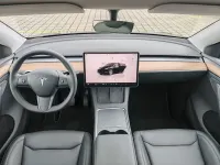 Gebraucht Tesla Model Y Standard Range 219 kW (299 PS) 2023 Solid black SUV