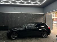Gebraucht BMW 116 136 PS (100 kW) 2012 Schwarz Kleinwagen