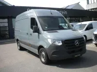Gebraucht Mercedes Sprinter 170 PS (125 kW) 2025 Blau Van