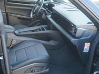 Gebraucht Porsche Macan 4 Electric Basis 264 kW (360 PS) 2025 Schwarz SUV