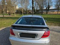 Gebraucht Mercedes C180 143 PS (105 kW) 2003 Silber Coupé