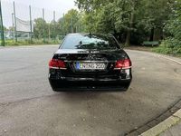 Gebraucht Mercedes E200 156 PS (114 kW) 2014 Schwarz Limousine