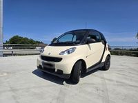 Gebraucht Smart ForTwo Coupé 61 PS (44 kW) 2011 Weiß Coupé
