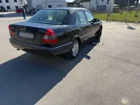 Gebraucht Mercedes C180 Elegance 122 PS (89 kW) 1994 Blau Limousine