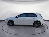 Gebraucht VW Golf VIII Style 204 PS (150 kW) 2024 Oryxweiß perlmutteffekt Limousine