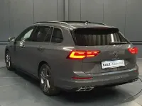 Gebraucht VW Golf VIII R-line 150 PS (110 kW) 2023 Delfingrau metallic Kombi