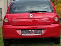 Gebraucht Renault Clio II Authentique 58 PS (42 kW) 2010 Rot Limousine