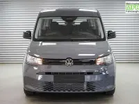Neu VW Caddy Maxi Life 122 PS (89 kW) 2026 Pure grey uni () Van / Kleinbus