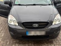 Gebraucht Kia Carens 144 PS (105 kW) 2008 Grau Van / Kleinbus