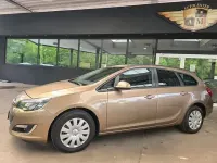 Gebraucht Opel Astra Active 175 PS (128 kW) 2011 Andere Kombi