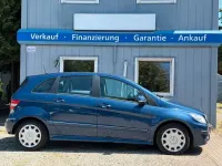 Gebraucht Mercedes B160 95 PS (69 kW) 2011 Blau Kleinwagen