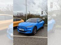 Gebraucht Ford Mustang Mach-E 197 kW (269 PS) 2023 Blau (grabber blue metallic) SUV