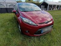 Gebraucht Ford Fiesta 60 PS (44 kW) 2009 Rot Kleinwagen